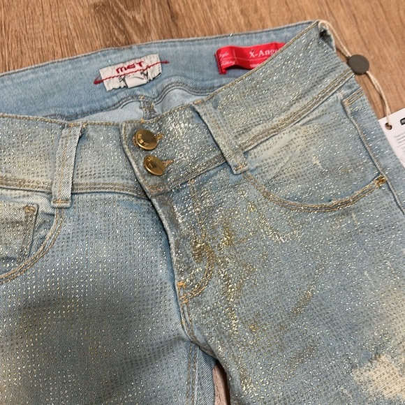 MET JEANS | Women’s Distressed Bedazzled Denim Skinny Jeans - Picture 3 of 5